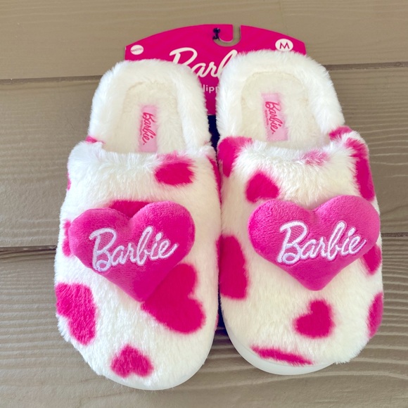 Barbie Pink Cream Faux Fur Logo Super Push Comfy Women's Slippers Sz M (6.5-7.5) - Picture 3 of 13